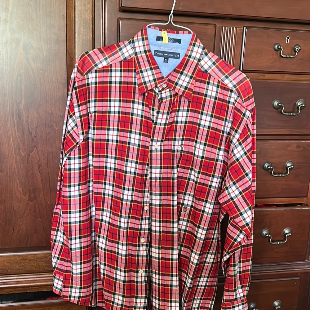Mint condition Tommy Hilfiger flannel long sleeve